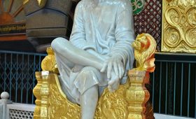 shirdi-tour-package-by-flight